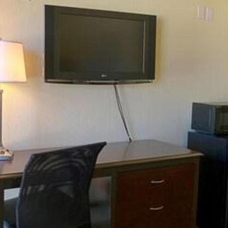 Lemon Heights Inn Тастін Екстер'єр фото