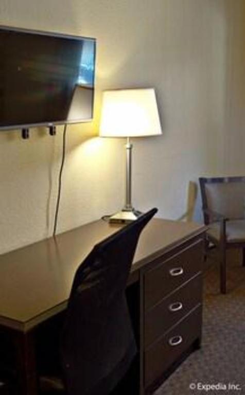 Lemon Heights Inn Тастін Екстер'єр фото