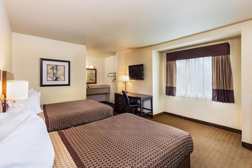 Lemon Heights Inn Тастін Екстер'єр фото